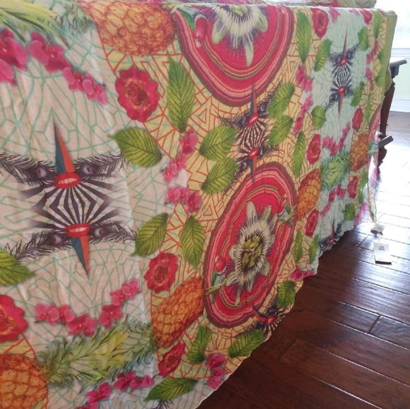 Scarf - Picture 3 of 5